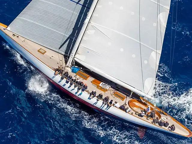 Custom Sailing Yacht