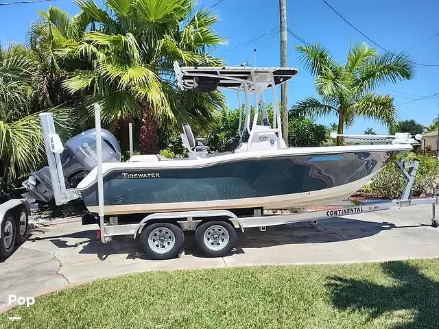 Tidewater Boats 210 LXF